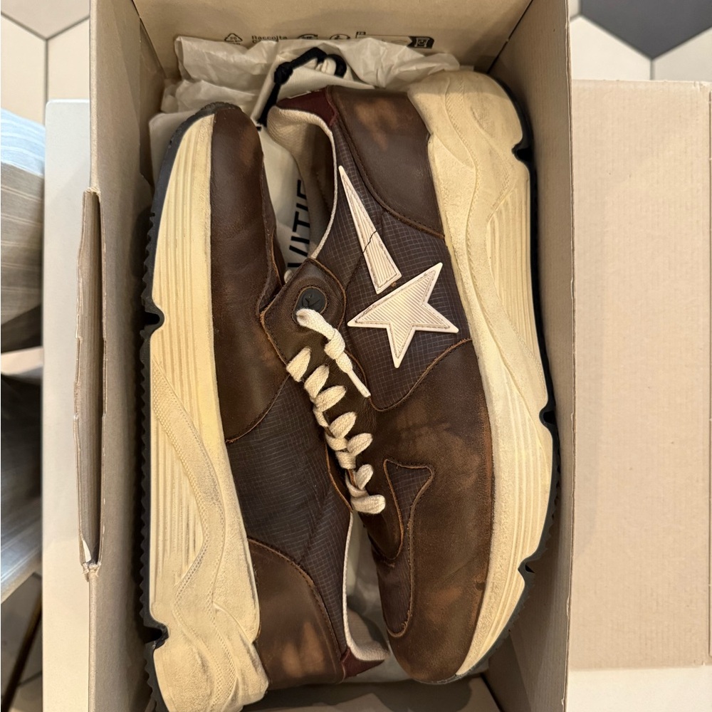 Golden Goose Brown and Cream Sneakers - Picture 3 of 3